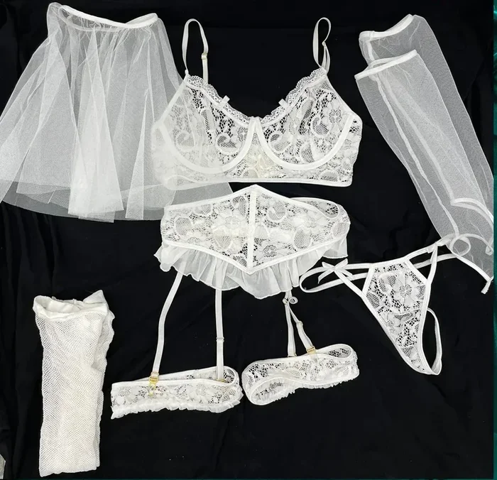 BodyZone Role Play Blushing Bride 6 pc Bra with Corset & Leg Garters Costume Fit White
