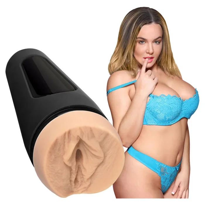 Independent Squeeze Natasha Nice ULTRASKYN Stroker Pussy